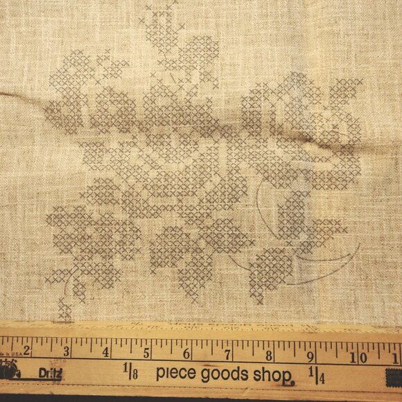 Rico Design Embroidery Tablecloth Kit 69900 Beige Stamped Cross Stitch Linen - Picture 10 of 16